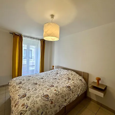 Le Chatelois Hyper Centre Apartment